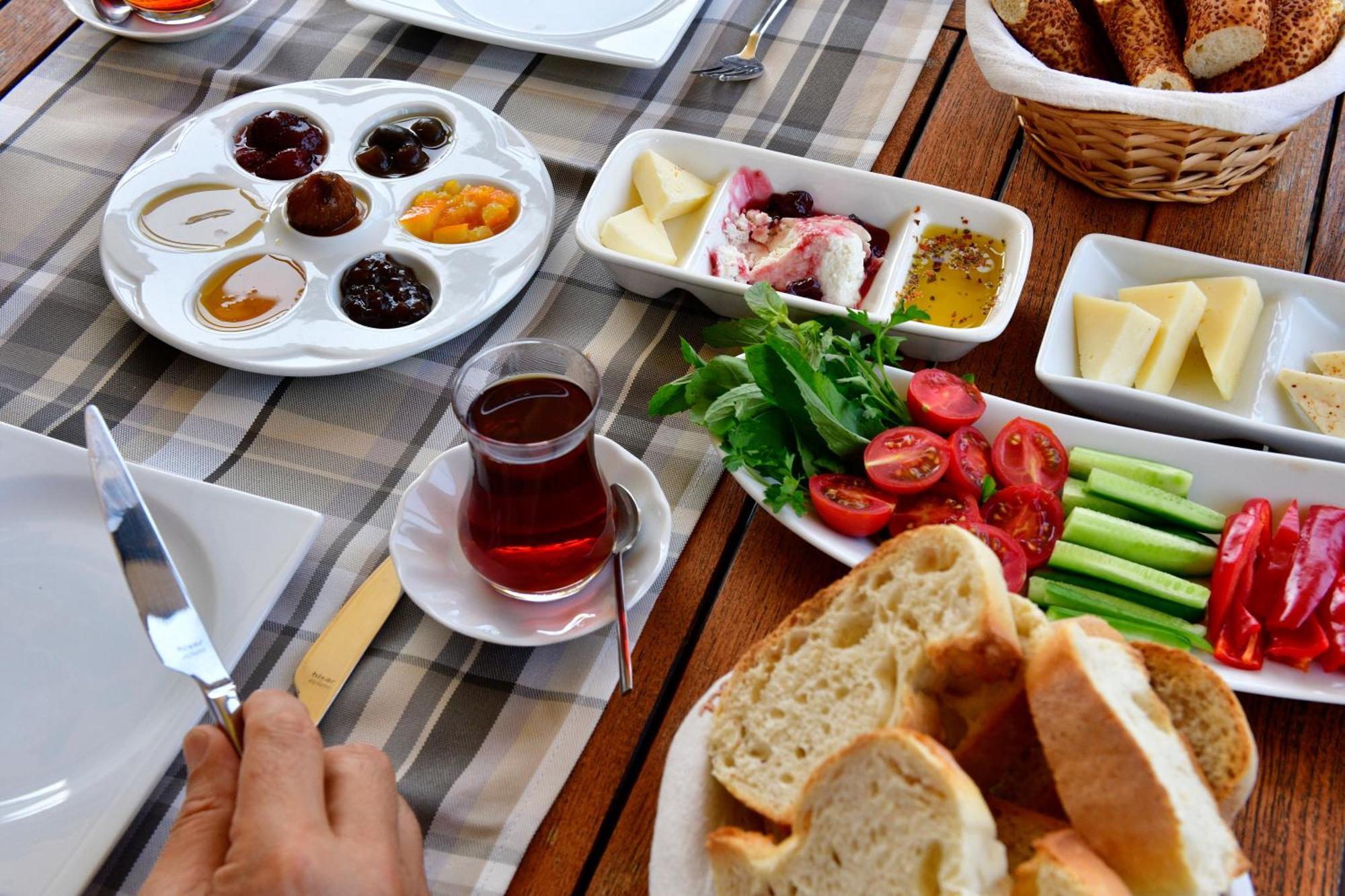 Hotel Siyah Lale Cunda 1841 (Adults Only) Ayvalı Zewnętrze zdjęcie