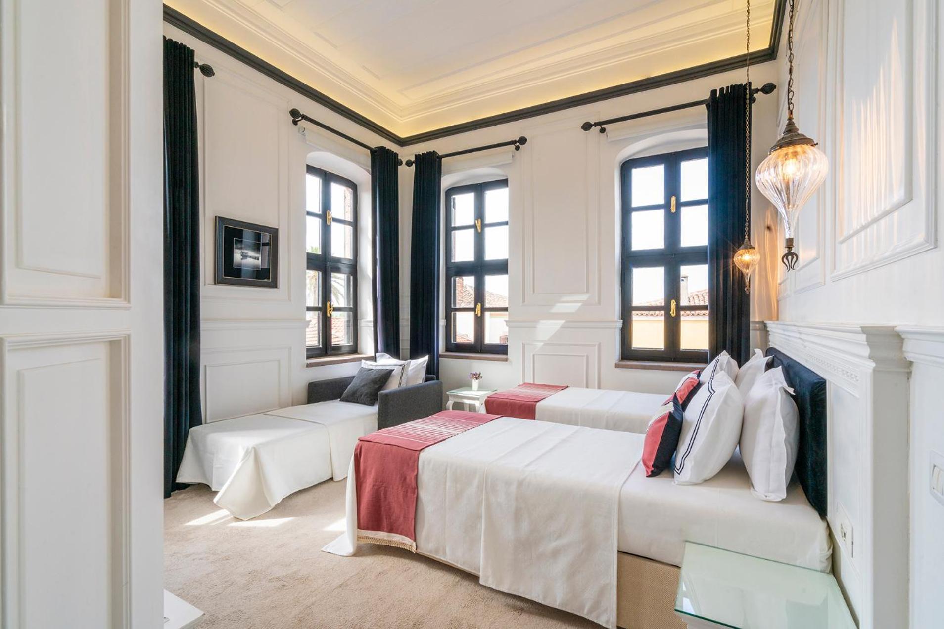 Hotel Siyah Lale Cunda 1841 (Adults Only) Ayvalı Zewnętrze zdjęcie