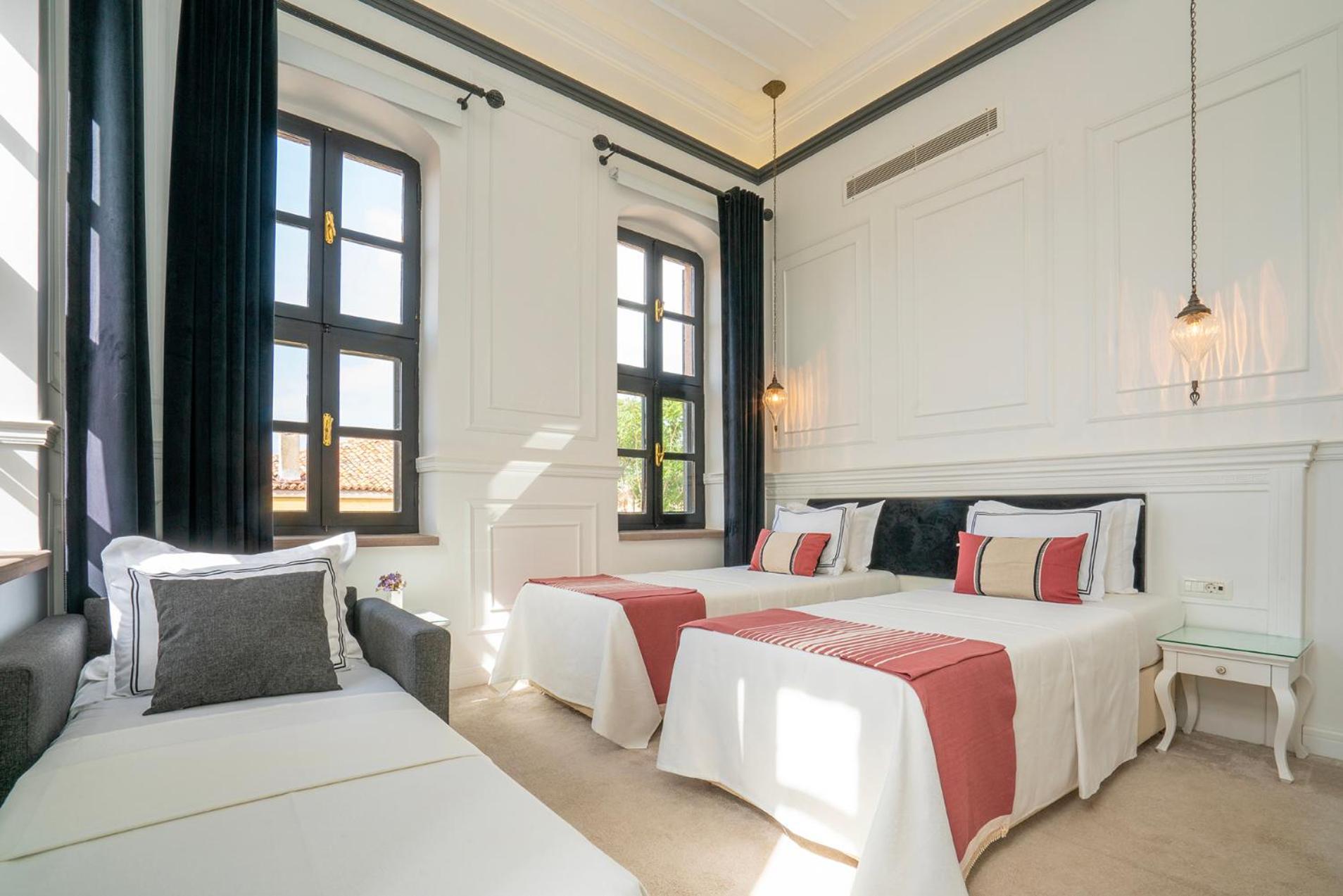 Hotel Siyah Lale Cunda 1841 (Adults Only) Ayvalı Zewnętrze zdjęcie