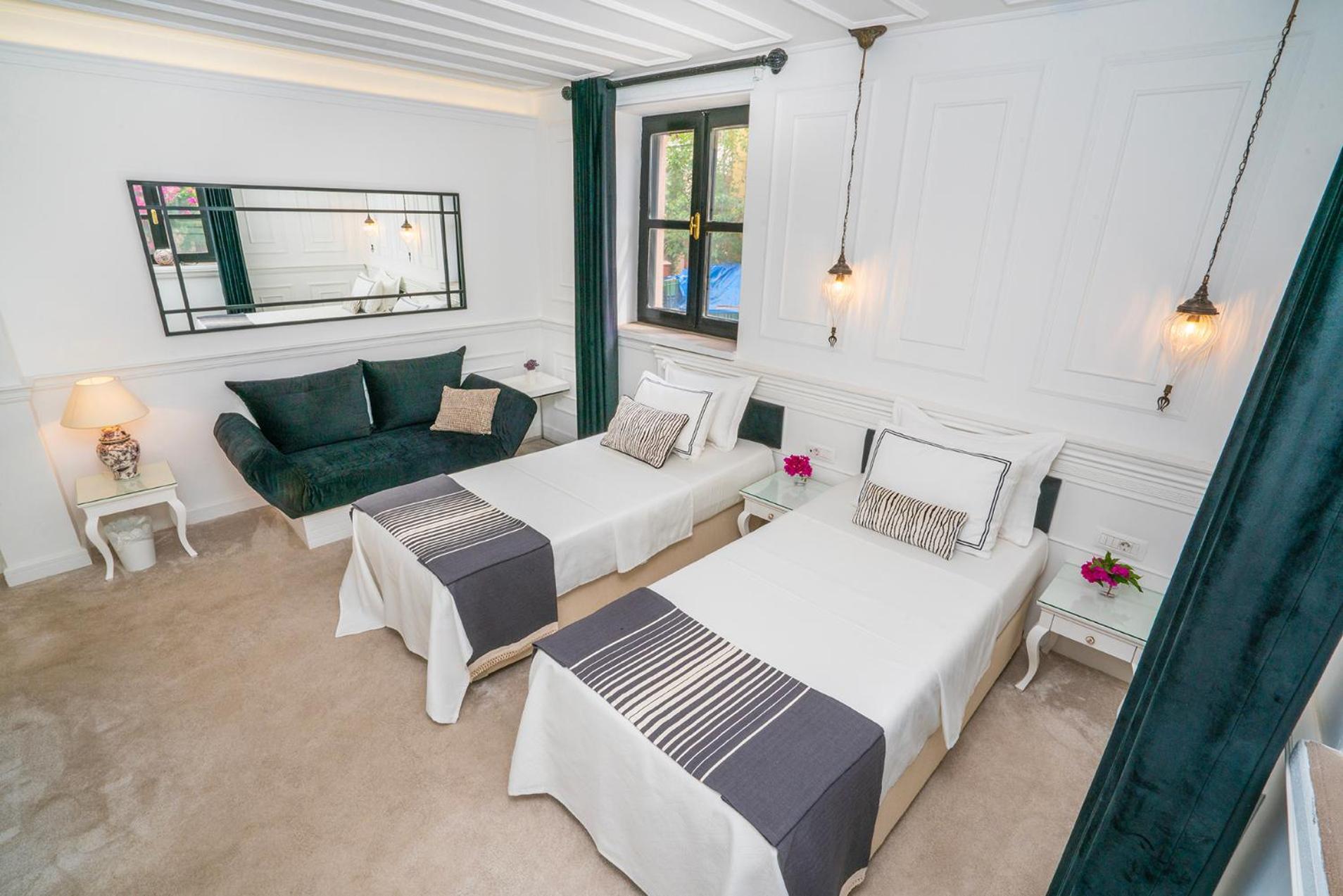 Hotel Siyah Lale Cunda 1841 (Adults Only) Ayvalı Zewnętrze zdjęcie