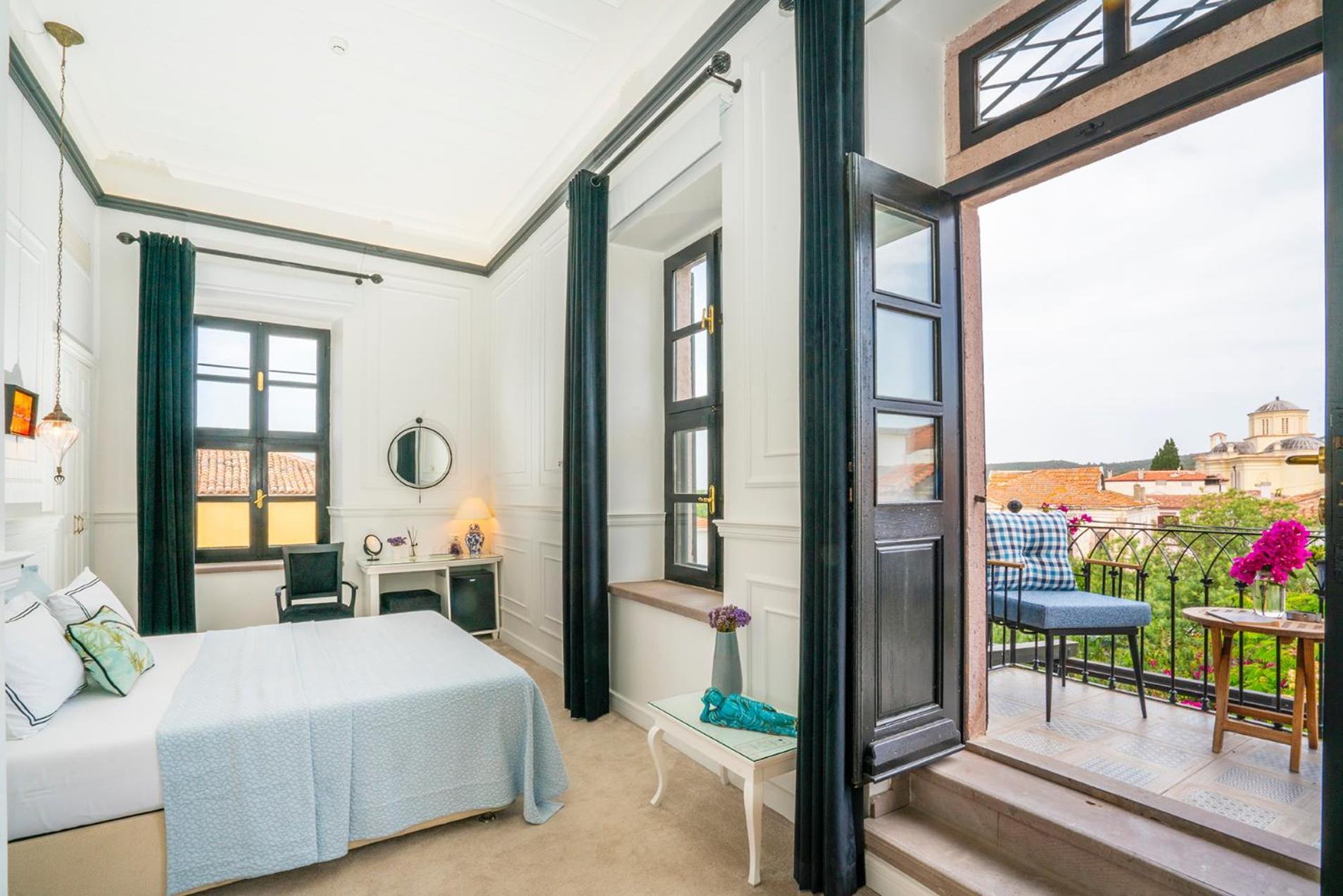 Hotel Siyah Lale Cunda 1841 (Adults Only) Ayvalı Zewnętrze zdjęcie
